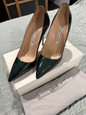 Manolo Blahnik BB105 Deep Green Patent